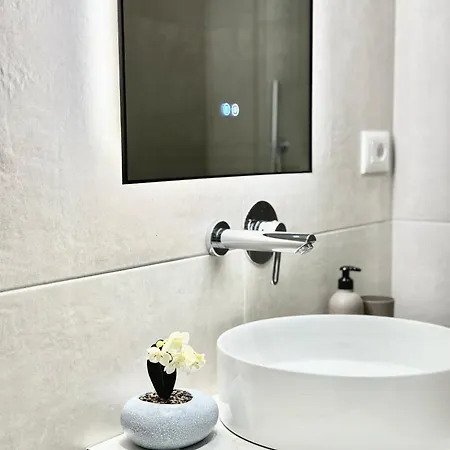 O'det Luxury & Sarande