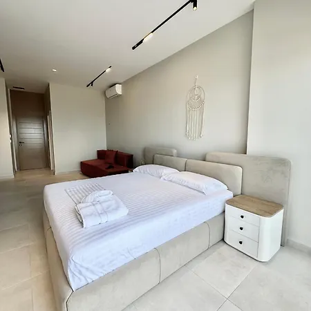 O'det Luxury & *